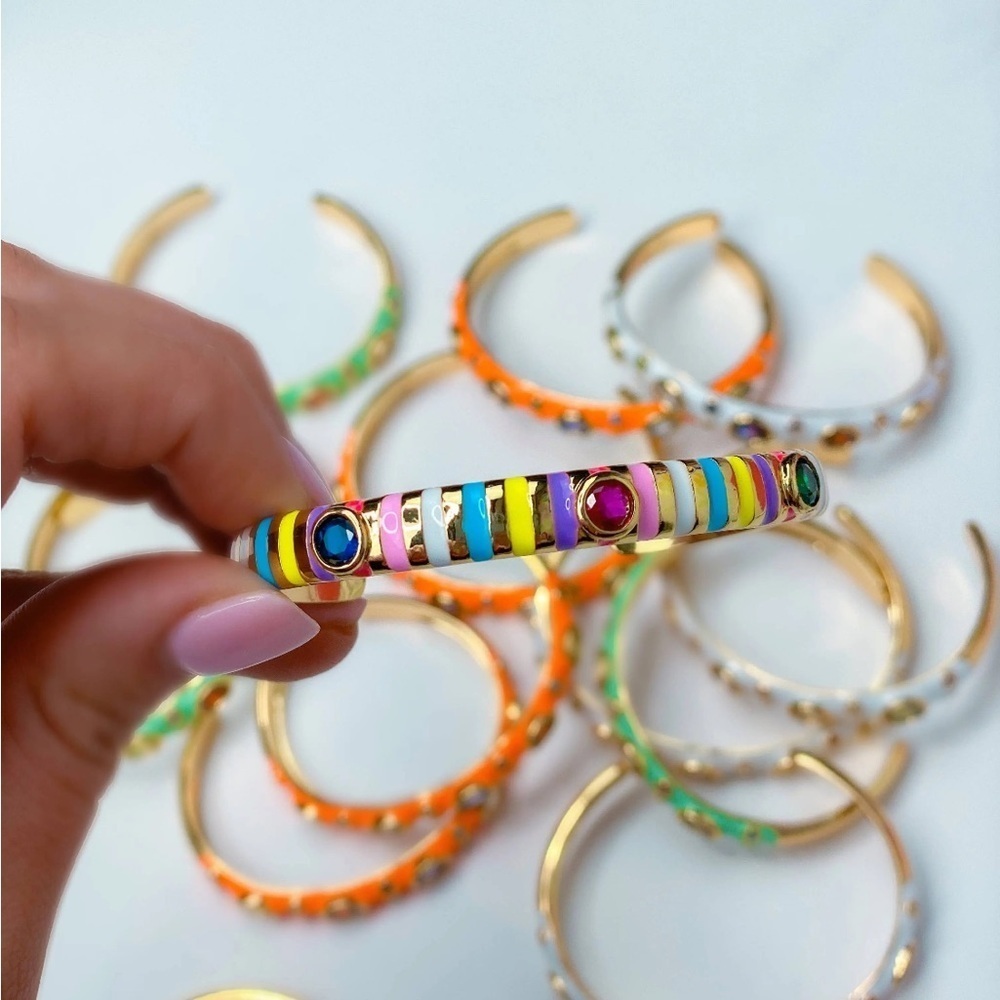 Taylor Shaye Rainbow Tasha Striped Enamel Bangle - Picture 1 of 3